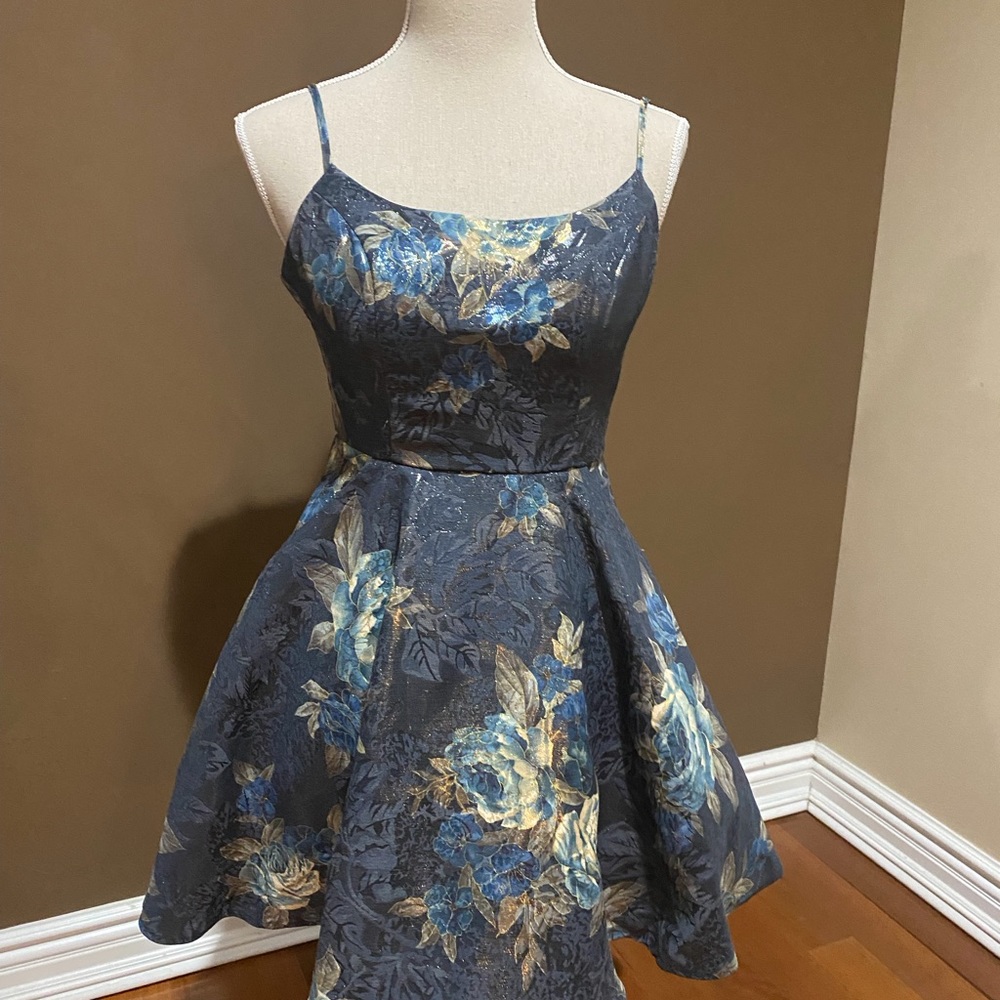 Floral Prom Formal Dress Size 3 EUC